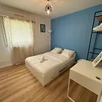 L Des Parcs Nantais Apartament *